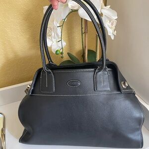 Elegant Black Tod's Leather Handbag
